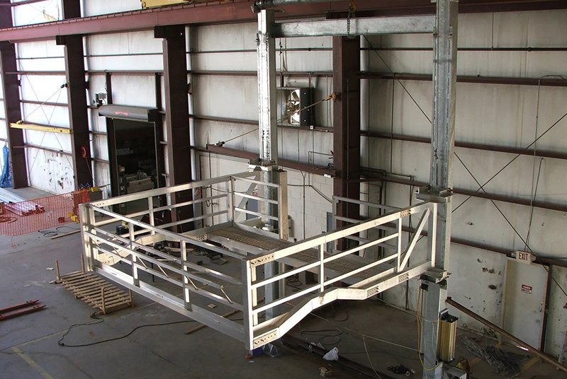 imgi_39_Large-Elev-Cage-For-Truck-Rack-1